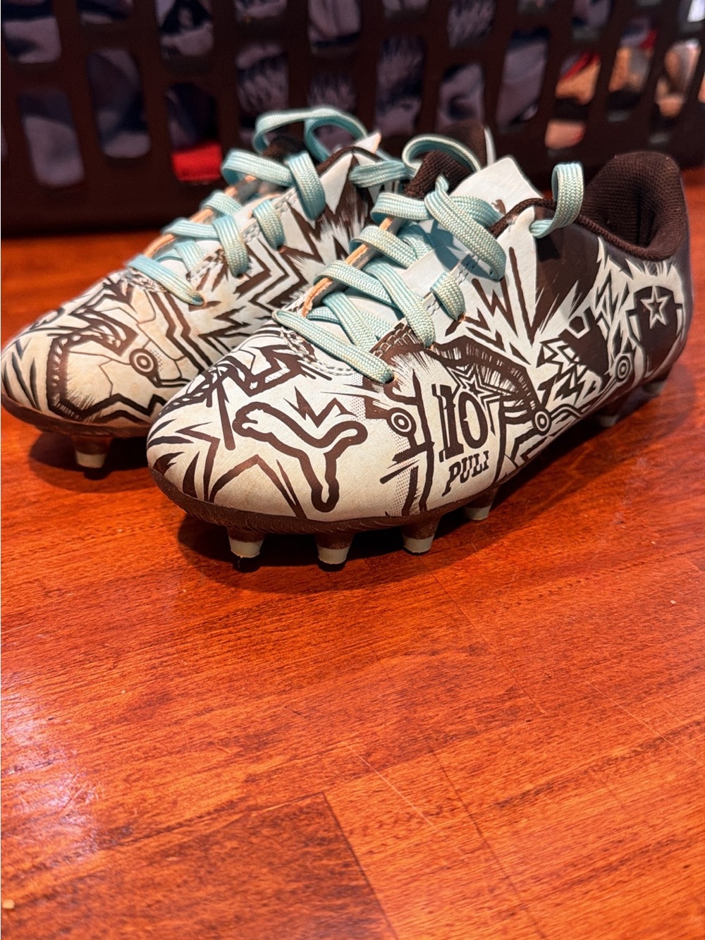 Puma Kids Light Cream and Brown Graphic Soccer Cleats with Mint Laces
